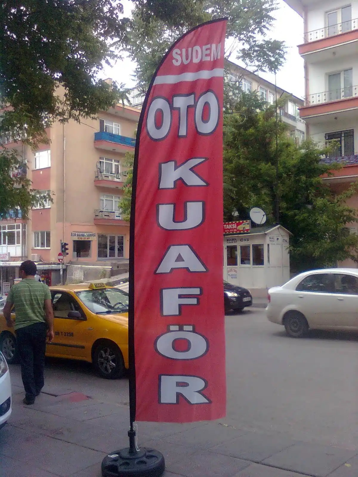 oto-kuafor-yelken-bayragi-4